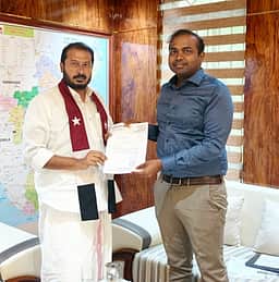 சம்பா சாகுபடிக்கு ராஜா வாய்க்காலில் தண்ணீா் திறக்க எம்எல்ஏ கோரிக்கை