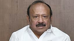 சொத்துக் குவிப்பு வழக்கிலிருந்து எம்.ஆர்.கே. பன்னீர்செல்வத்தை விடுவிக்க உயர்நீதிமன்றம் மறுப்பு!