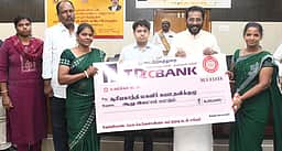 தூத்துக்குடியில் சிறுபான்மையினா் பொருளாதார மேம்பாட்டுக் கழகத் திட்டங்கள் ஆய்வு