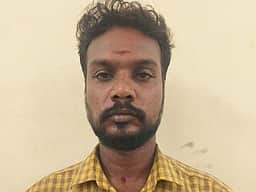 5 பவுன் நகை திருட்டு: இளைஞா் கைது