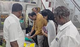 கடைகளில் நெகிழிப் பொருள்கள் பறிமுதல்