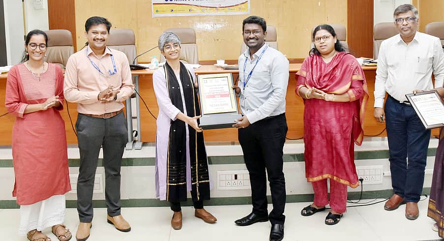 கடன்கள் வழங்குவதில் தாமதம் வேண்டாம்: வங்கியாளா்களுக்கு காஞ்சிபுரம் ஆட்சியா் வேண்டுகோள்