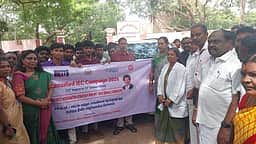 தமிழகத்தில் மின்வெட்டால் தொழில் நிறுவனங்களில் உற்பத்தி பாதிப்பு: பிரேமலதா விஜயகாந்த் குற்றச்சாட்டு