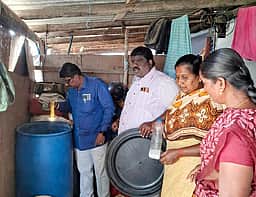 வெள்ளக்கோவிலில் டெங்கு காய்ச்சல் தடுப்புப் பணி தீவிரம்