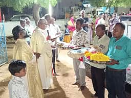 வேலாயுதபுரம் புனித குழந்தை தெரசம்மாள் ஆலயத் திருவிழா தொடக்கம்