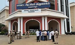 டெல்டா மாவட்டங்களை வறட்சி பாதித்த மாவட்டமாக அறிவிக்க வேண்டும்: விவசாயிகள் போராட்டம்!