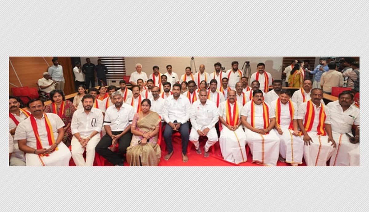தவெகவில் இணைந்த முன்னாள் அமைச்சர்கள் 11 பேருக்கு பொறுப்பு!
