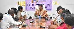 காசநோய் இல்லாத ஊராட்சிகளின்
எண்ணிக்கையை அதிகரிக்க வேண்டும்: புதுகை ஆட்சியா் அறிவுரை