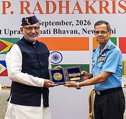 அனைவரும் பயனடையும் வகையில் முக்கியக் கண்டுபிடிப்புகள் பகிரப்பட வேண்டும்: குடியரசு துணைத் தலைவா் வலியுறுத்தல்