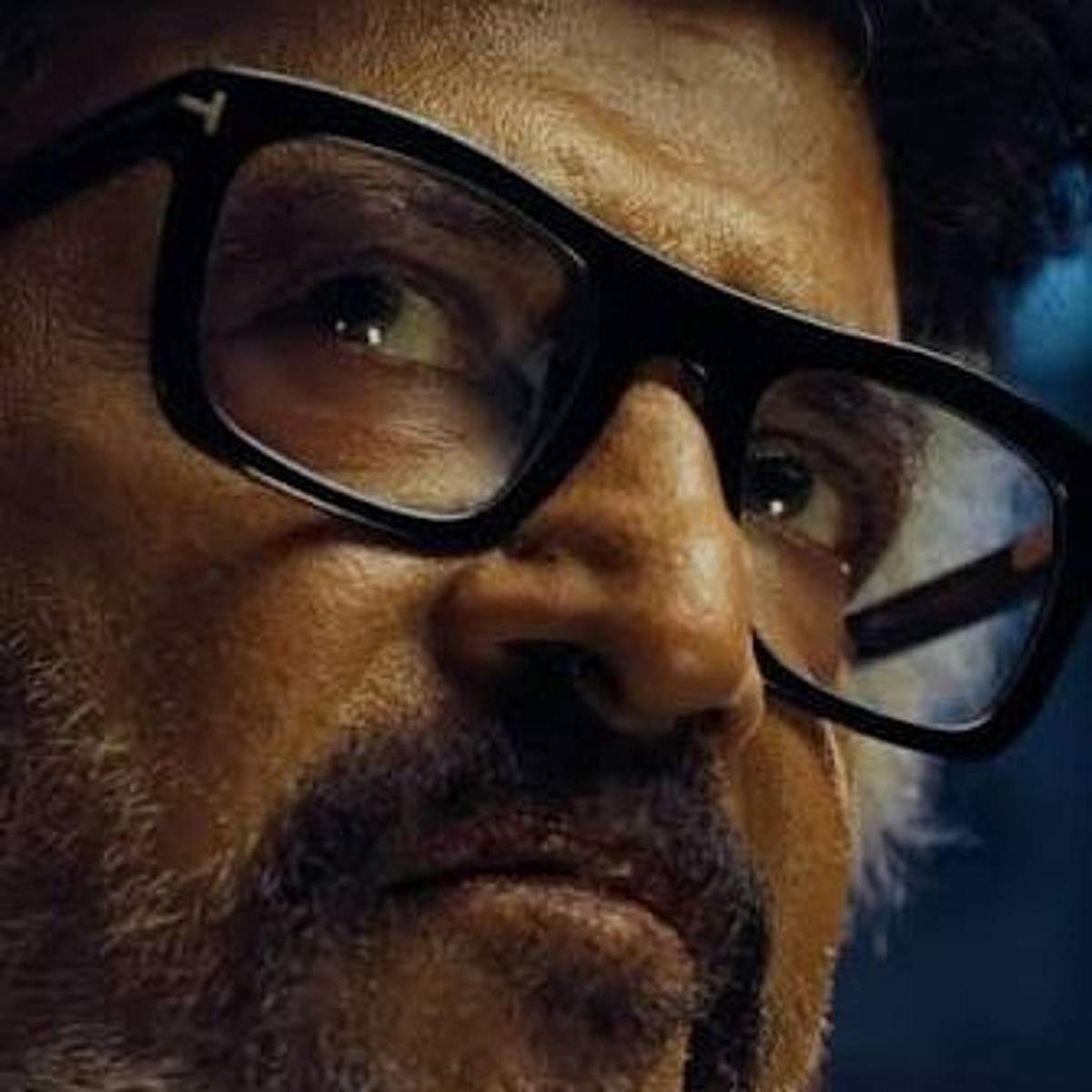 வெளியானது ஒன் சன் ஒன் மூன் லிரிக் பாடல்!