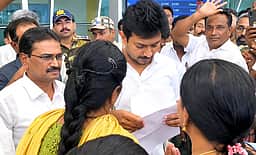 வாழ்ந்து காட்டுவோம் திட்டத்தை மீண்டும் நடைமுறைப்படுத்த வேண்டும்: உதயநிதியிடம் மனு!