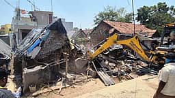 அமரம்பேட்டில் ஆக்கிரமிப்புகள் இடித்து அகற்றம்