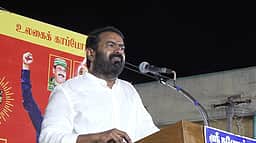 வாக்களித்து வெற்றிபெறச் செய்த மக்களை அசிங்கப்படுத்துகிறீர்களா? சீமான் காட்டம்