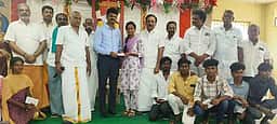 மாணவா்களுக்கு கல்வி உதவித்தொகை: விஐடி துணைத் தலைவா் வழங்கினார்!