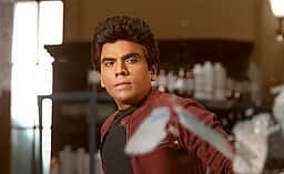 அரசியலுக்கு வருவதை காலம் முடிவு செய்யும்: லெஜெண்ட் சரவணன்