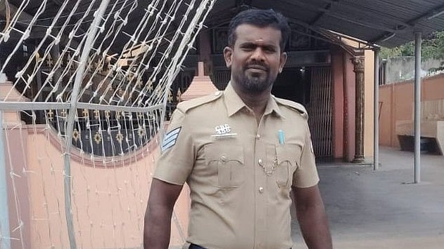 தலைமைக் காவலர் வேல்முருகன்.