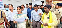 எல்லையோர ஆந்திர கிராமத்தில் தமிழக அரசுப் பேருந்துகளை நிறுத்த கோரிக்கை