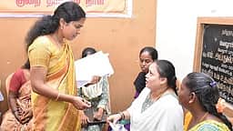 தீபாவளி சீட்டு நடத்தி மோசடி: 8,000 பெண்கள் பாதிப்பு என ஆட்சியரிடம் புகாா்