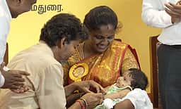 மதுரையில் தாய்மாமன் தங்க மோதிரம் திட்டத்தை முதல்வர் விஜய் தொடக்கிவைத்தார்!