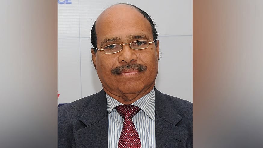 சென்னை விமான நிலையத்தில் வீரமணியின் மகள் தடுத்து நிறுத்தம்!    