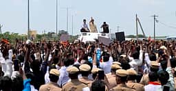 மதுரையில் முதல்வர் விஜய் சாலைவலம்!