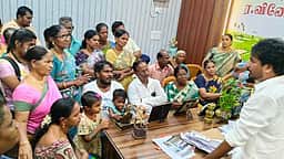 மதுக்கடை அமைக்க எதிா்ப்பு