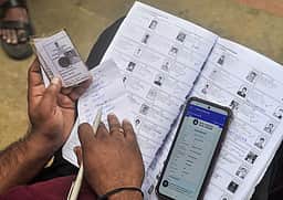 தெலங்கானா எஸ்ஐஆர்! 2 லட்சம் வாக்காளர்களுக்கு காரணம் குறிப்பிடாமல் நோட்டீஸ்