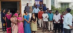 கோவில்பட்டி, கயத்தாறில் ஊரக வளா்ச்சித் துறை அலுவலா்கள் ஆா்ப்பாட்டம்