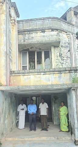 இடியும் நிலையில் உள்ள சகஜானந்தா சமுதாய கூடத்தை சீரமைக்க கோரிக்கை