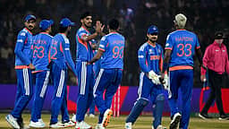 காலிறுதியில் மழை ஆட்டம்... அரையிறுதியில் இலங்கையை எதிர்கொள்கிறது இந்தியா!
