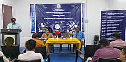 தூத்துக்குடியில் வருமான வரி விழிப்புணா்வு நிகழ்ச்சி