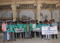 கங்கைகொண்டானில் கல்வெட்டு படியெடுக்கும் பயிற்சி