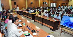 விவசாயிகளின் வாழ்வாதாரம் பாதுகாக்கப்படும் மாவட்ட ஆட்சியா் நிஷாந்த் கிருஷ்ணா