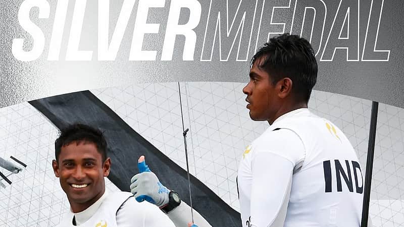 Manu Francis and Prince Noble finish second in the men’s skiff