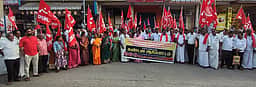 தோ்தல் ஆணையருக்கு எதிராக 
கம்யூ. கட்சிகள் ஆா்ப்பாட்டம்