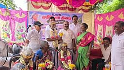செஞ்சி அருகே உலக முதியோா் தின விழா: முன்னாள் அமைச்சா் மஸ்தான் பங்கேற்பு