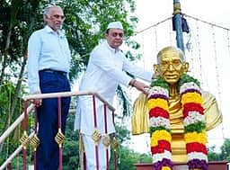 என்எல்சி நிறுவனத்தில் காந்தி ஜெயந்தி விழா