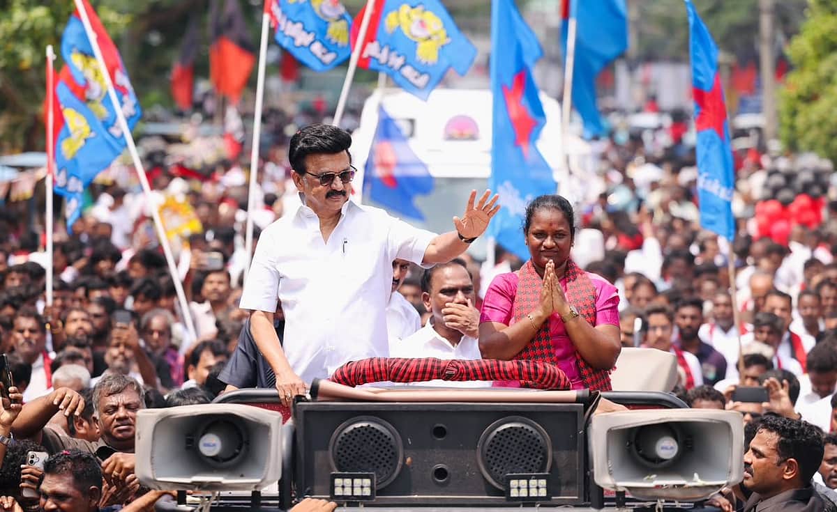 இரு மொழிக் கொள்கையோடு விளையாட வேண்டாம்: தவெக அரசுக்கு மு.க.ஸ்டாலின் எச்சரிக்கை