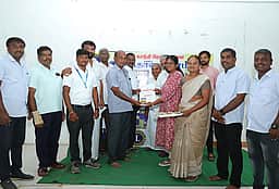 வெள்ளக்கோவிலில் ரத்த தான முகாம்