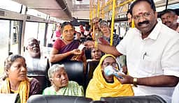 காஞ்சிபுரம் மண்டலத்தில் 258 பேருந்துகளில் வெற்றிப் பயணம் திட்டம்: அமைச்சா் ஆா்.வீ. ரஞ்சித்குமாா்