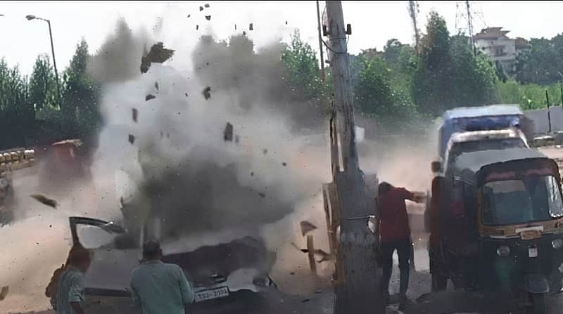 Car explodes while being refuelled at CNG station in Vadodara; no casualties