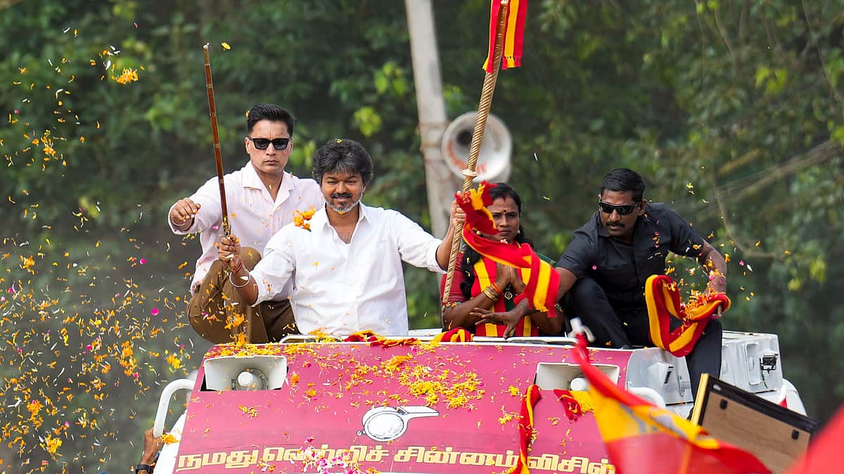 தாராபுரத்தில் முதல்வர் விஜய் இன்று இறுதிக்கட்ட பிரசாரம்!