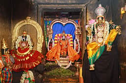 புரட்டாசி 3-ஆவது சனி: பெருமாள் கோயில்களில் சிறப்பு வழிபாடு