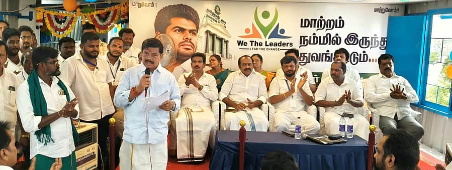 நீட் விவகாரத்தில் ராகுல் காந்தி நாடகம் நடத்துகிறாா்: கரு. நாகராஜன்