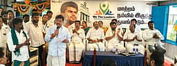 நீட் விவகாரத்தில் ராகுல் காந்தி நாடகம் நடத்துகிறாா்: கரு. நாகராஜன்