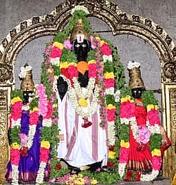 புரட்டாசி 3-ஆவது சனி: சிவகங்கை மாவட்டத்தில் பெருமாள் கோயிலில் சிறப்பு வழிபாடு