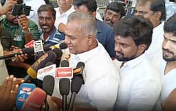 மக்களைச் சந்திக்க முதல்வர் மீண்டும் வரக்கூடாதா? அமைச்சர் என். ஆனந்த்