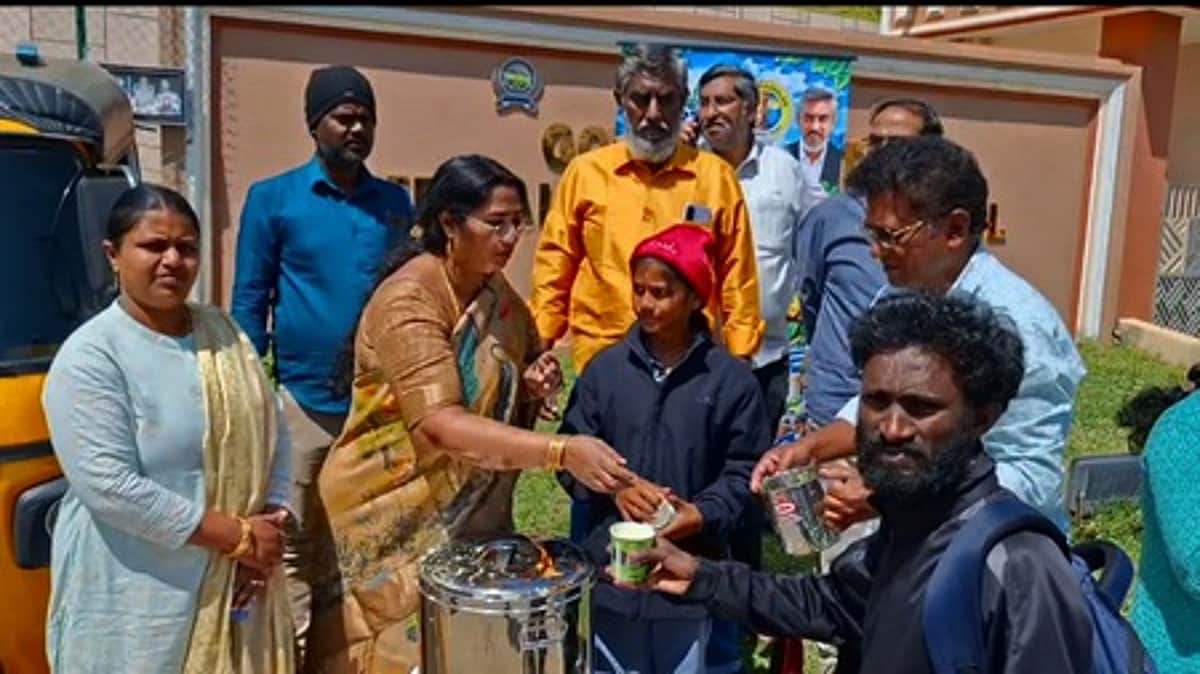 உதகை அரசு மருத்துவக் கல்லூரி மருத்துவமனையில் நோயாளிகளுக்கு நவதானிய கஞ்சி: பாஜக கல்வி பிரிவு ஏற்பாடு!