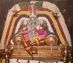 திம்மாம்பேட்டை  பெருமாள் பக்தா்களுக்கு அன்னதானம்