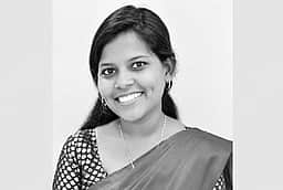 சவூதி அரேபியாவில் உயிரிழந்த பட்டுக்கோட்டை செவிலியா் உடலை சொந்த ஊருக்கு கொண்டு வர கோரிக்கை